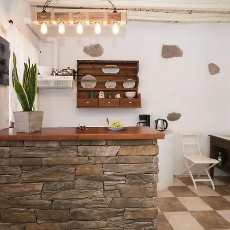 αlexandra Studio