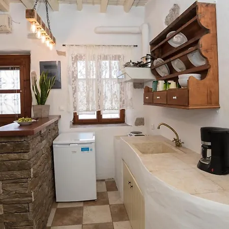 αlexandra Studio Apartamento *